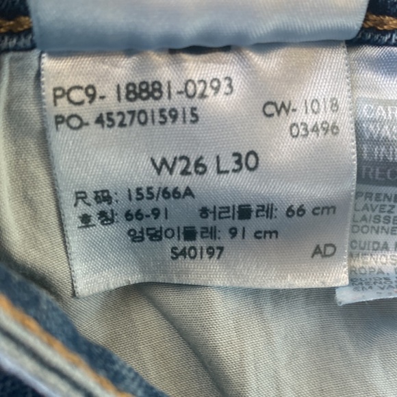 Ladies Levi’s W 26 inseam711 skinny - Picture 3 of 4